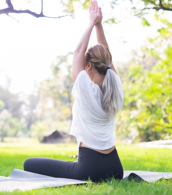 outdoor_yoga.webp